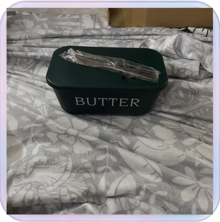 No_463_Butter Storage Box with Lid (Green with Knife)